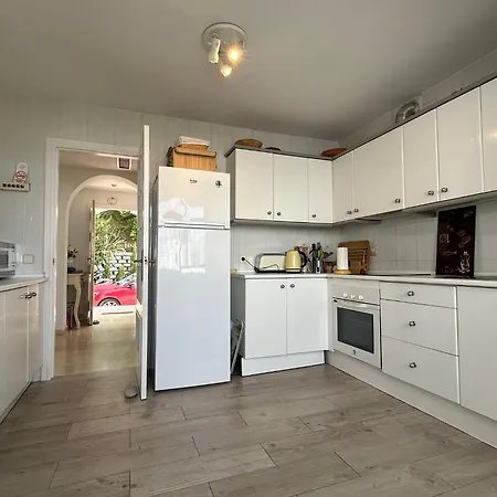 Casa Jenny Feriehus Estepona