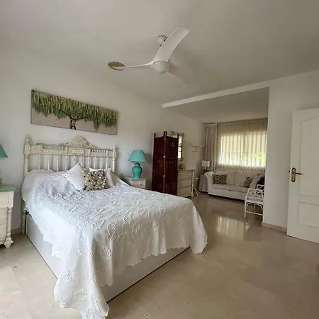 Casa Jenny * Эстепона